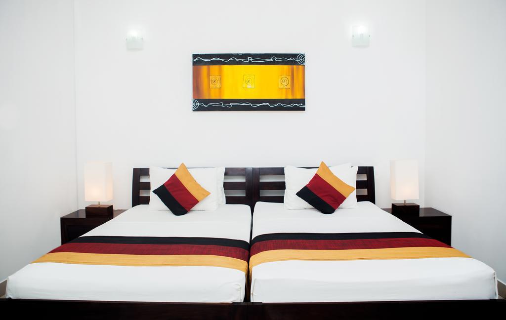 Whitehouse Residencies Bed & Breakfast Colombo Exterior photo